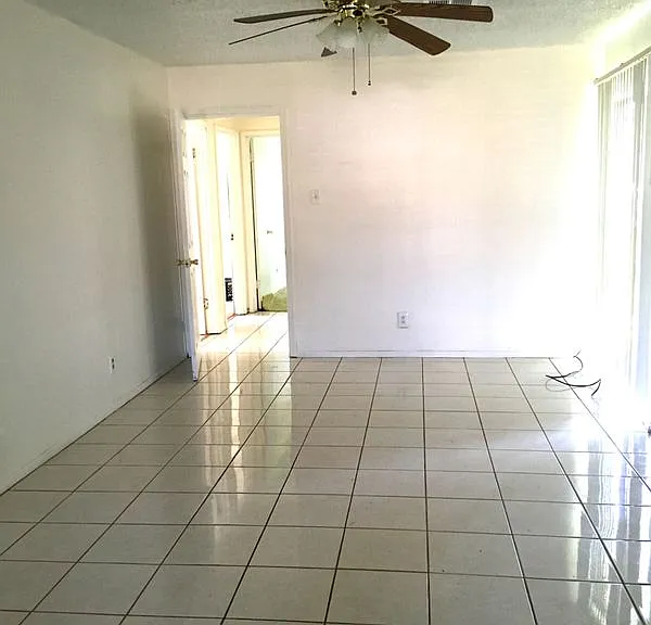 145 S Dexter Dr — Photo 5