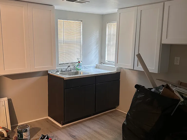 1019 Hill Ave — Photo 10
