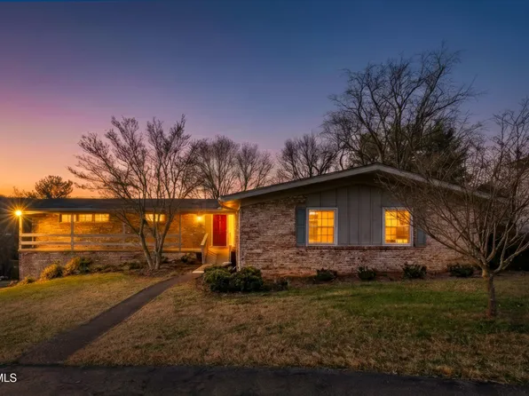 2228 Charsley Rd, Kingsport, TN 37660