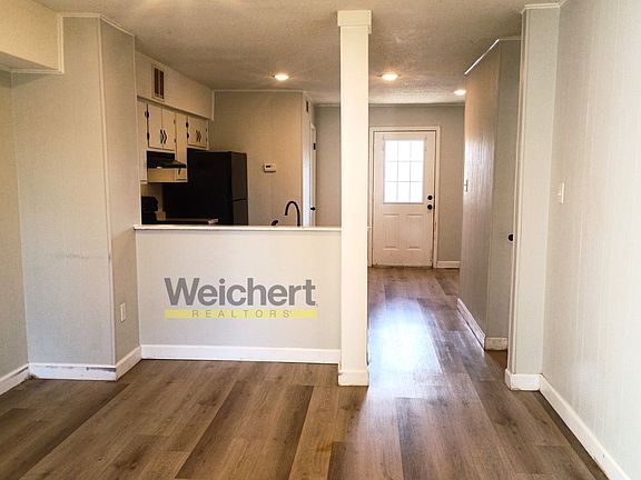 4th image of 106 N 7th St #1