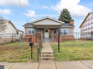 115 E 7th Ave, Ranson, WV 25438