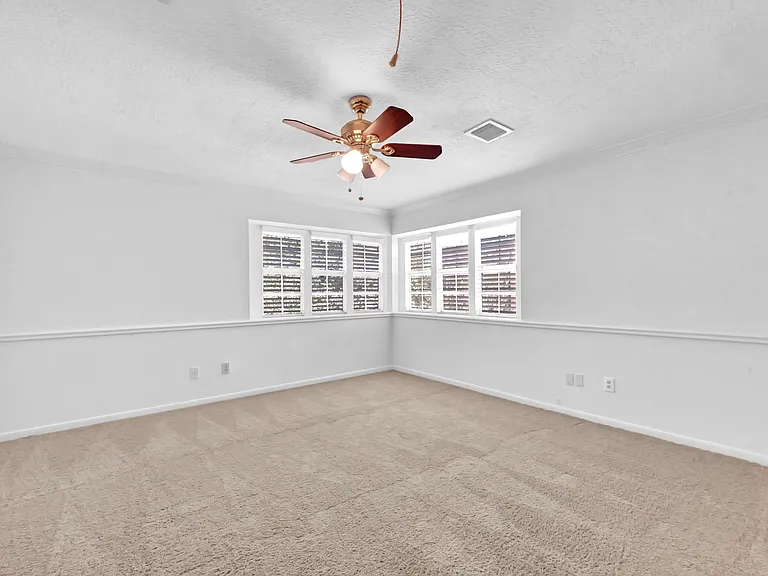 4622 Grand Cayman Dr — Photo 17