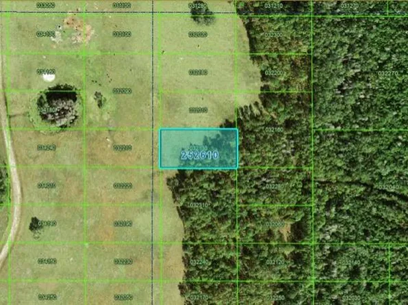 N Commonwealth Ave N #F-188, Polk City, FL 33868