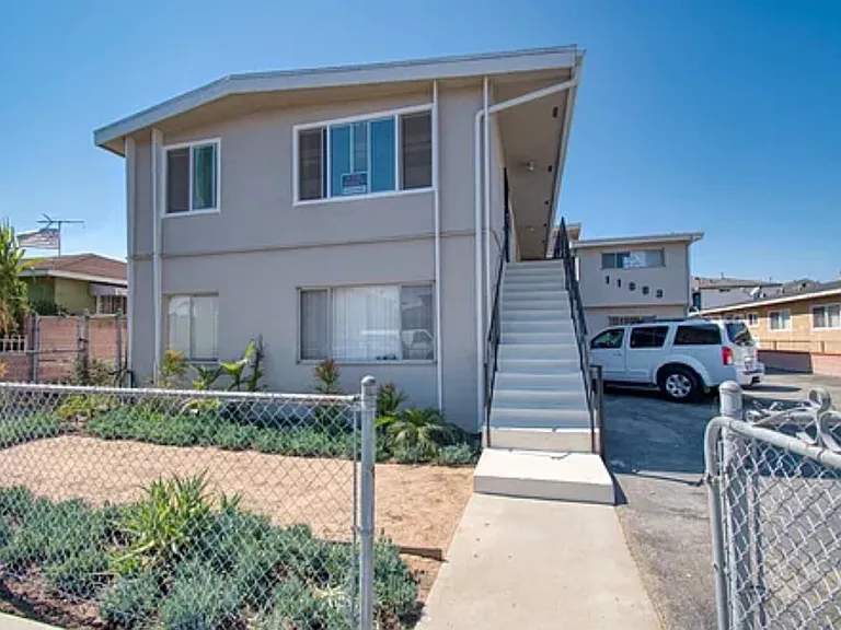 11883 Eucalyptus Ave #1 — Photo 5