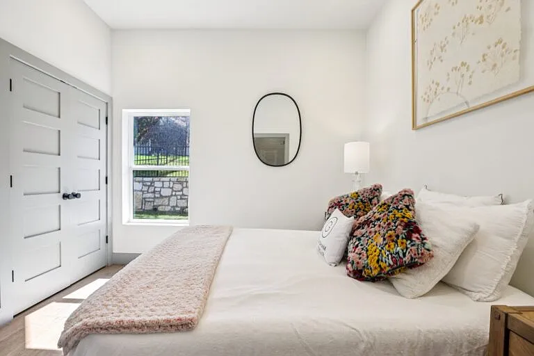 2450 Wickersham Ln #2012 — Photo 8