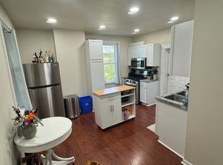 N49W5643 Portland Rd, Cedarburg, WI 53012