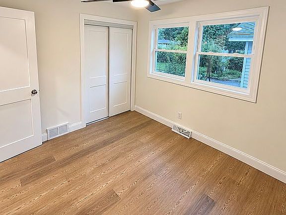 5th image of 531 S 2nd St