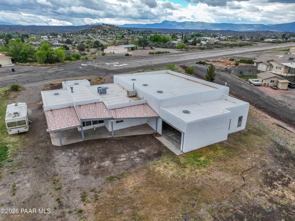 3760 E Airport Dr, Rimrock, AZ 86335