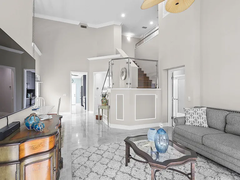 2056 Windward Way — Photo 7