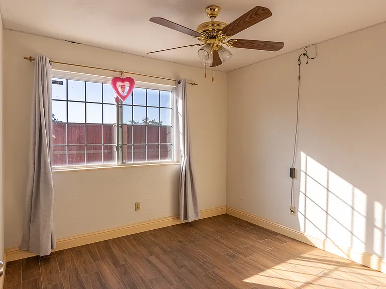 5500 Sunset Oak Ct — Photo 23