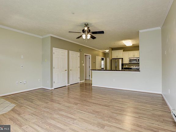 5th image of 304 Sunbrook Ln #129