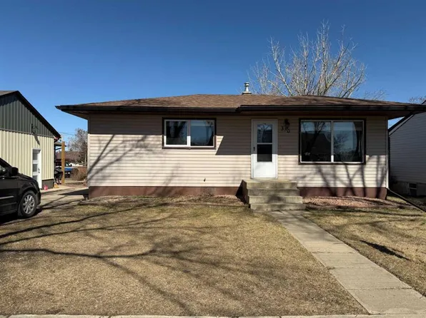 330 S 3rd Ave E, Bow Island, AB T0K 0G0