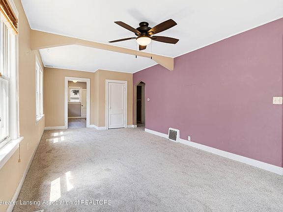 5th image of 337 N Francis Ave