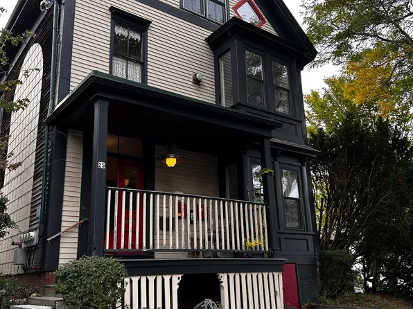 25 Congress St #3, Portland, ME 04101