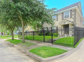 2714 Palm St, Houston, TX
