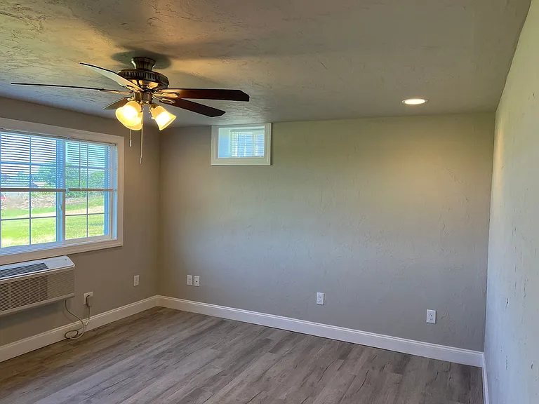 Salem Run Apartments - Phase 1 — Photo 107