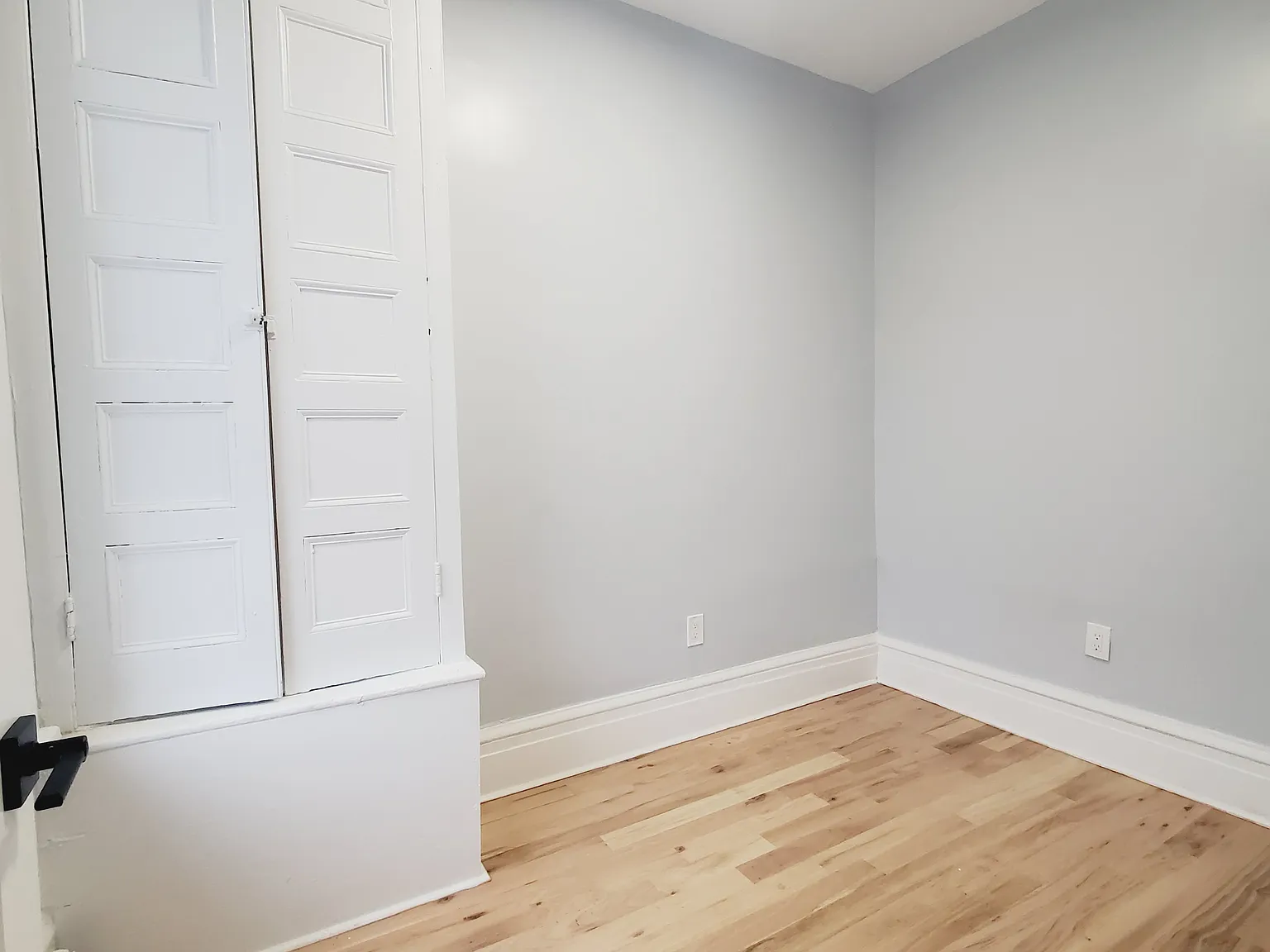 3 bed, 1000 sqft, $2,595 — Photo 3