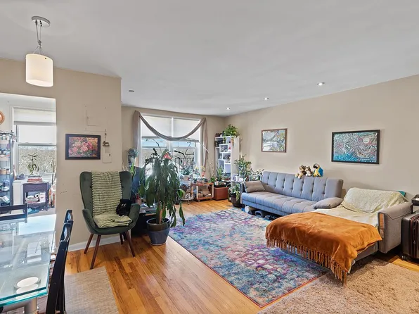 6815 Selfridge St APT 6A, Flushing, NY 11375