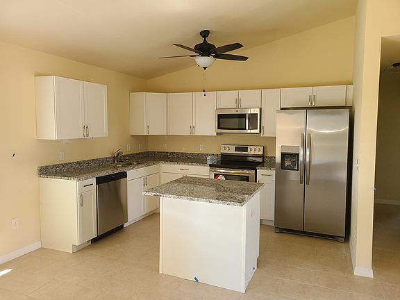 5th image of 1308 NE 24th Ave
