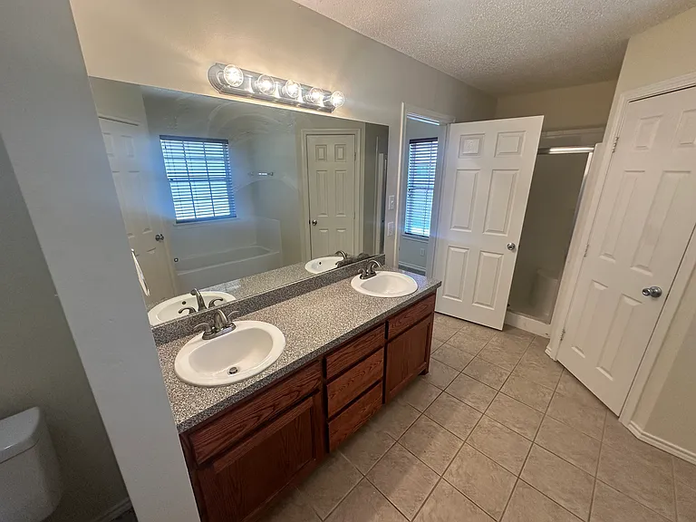 41 Amberwood Dr — Photo 15