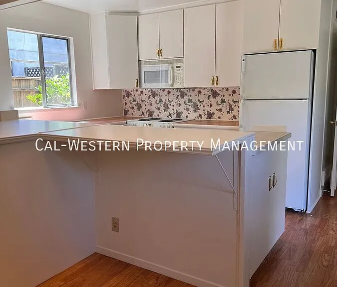 1143 Solana Dr — Photo 5
