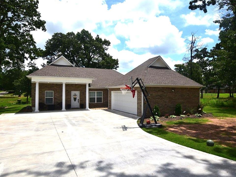 1st image of 1111 Ridge Dr