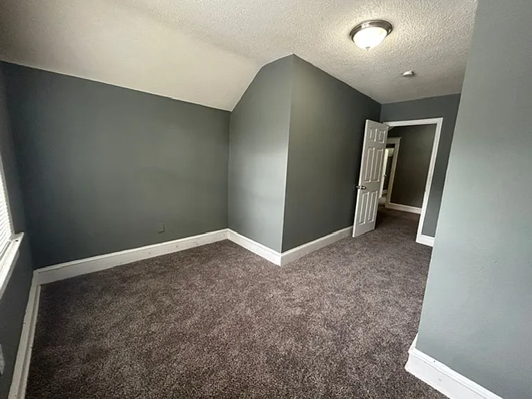 1706 S Arlington Ave — Photo 18