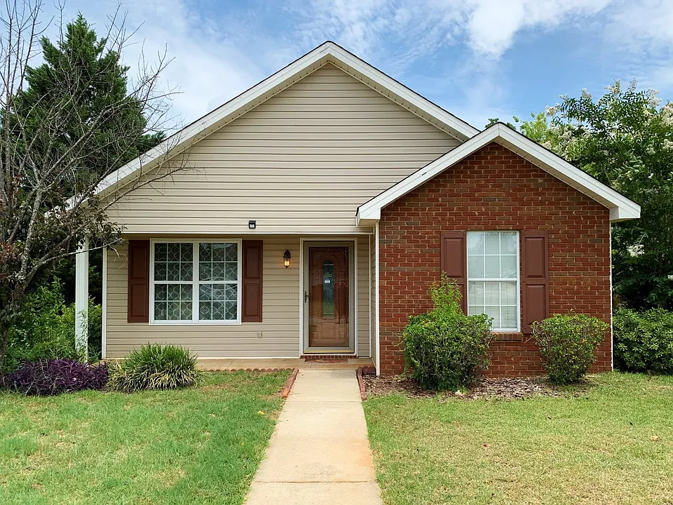 406 Chadwyck Cir