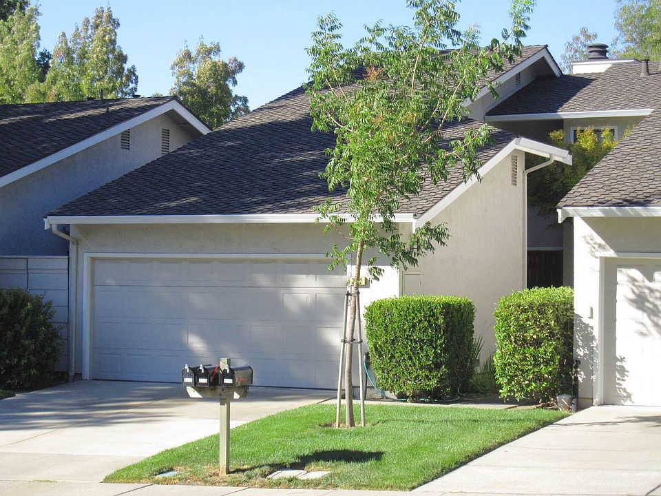 2112 Shoshone Circle, Danville