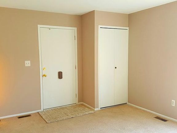 Entry and coat closet