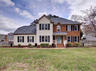 305 Allen Harris Dr, Yorktown, VA 23692
