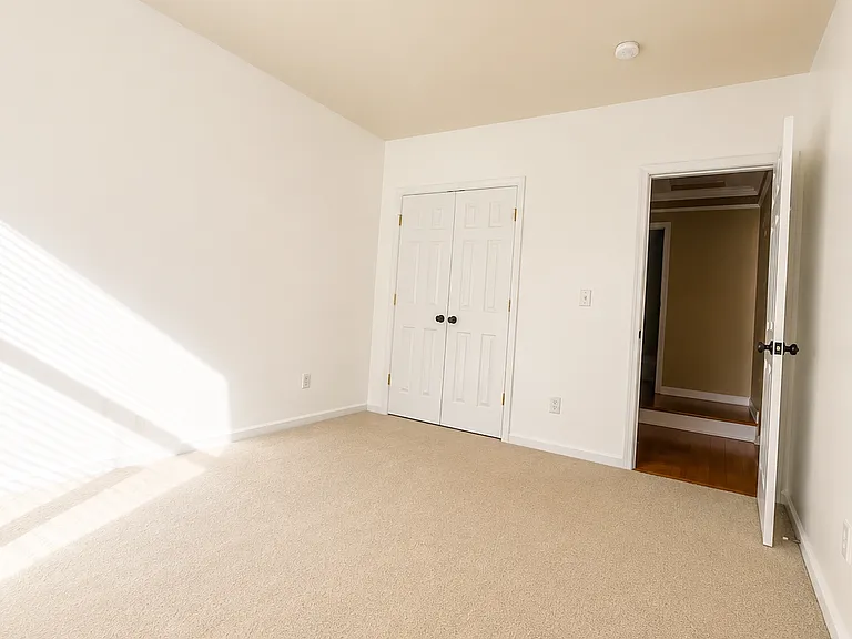 Riva Ridge Ct — Photo 22