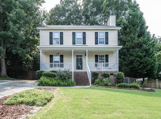 201 Hocutt Dr, Clayton, NC 27520