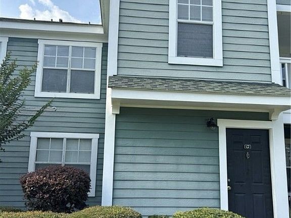 3rd image of 14 Old South Ct APT G