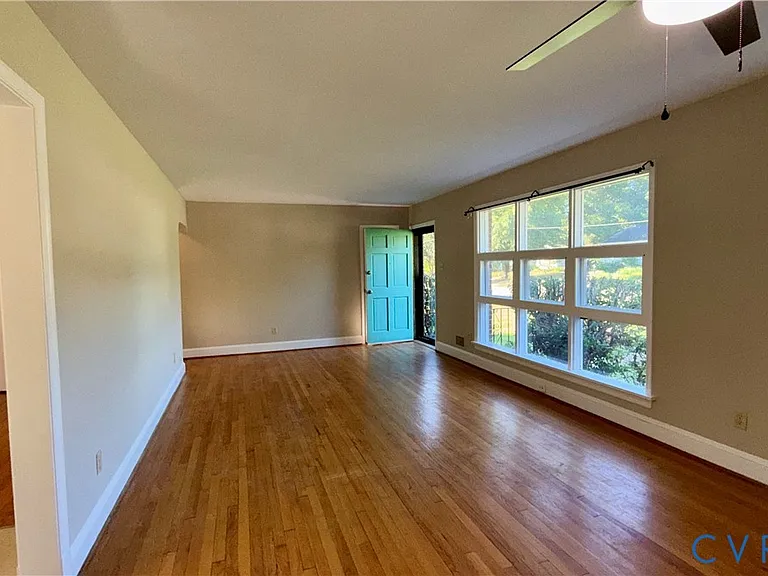 5630 Boynton Pl — Photo 4