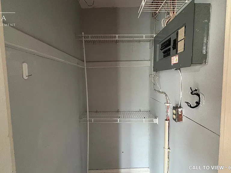 193 Prospect St S — Photo 24