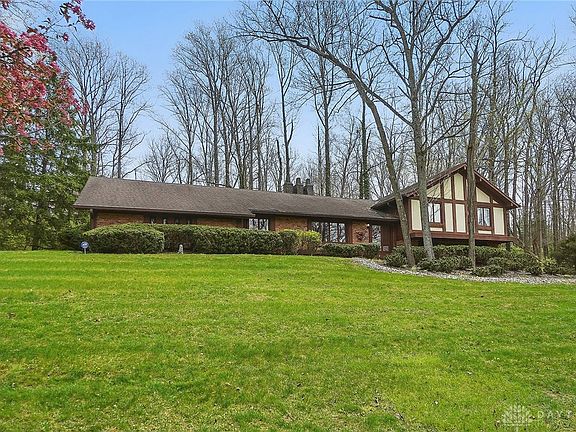 3rd image of 6522 Senator Ln