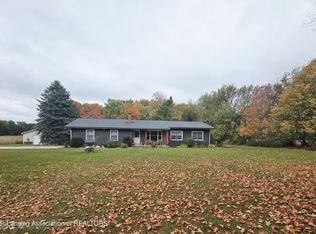 7694 N Meridian Rd, Elsie, MI 48831