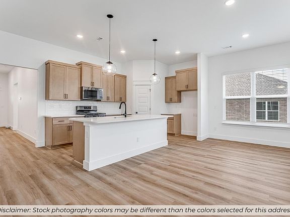 2nd image of 801 Amarone Rd
