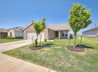 1712 Settlers Crossing Blvd, El Reno, OK 73036