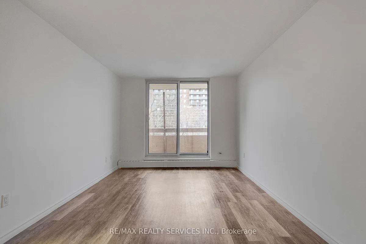 Building Photo - 223 Jackson St W #1009