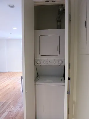 Rented by Bohemia Realty Group | media 6
