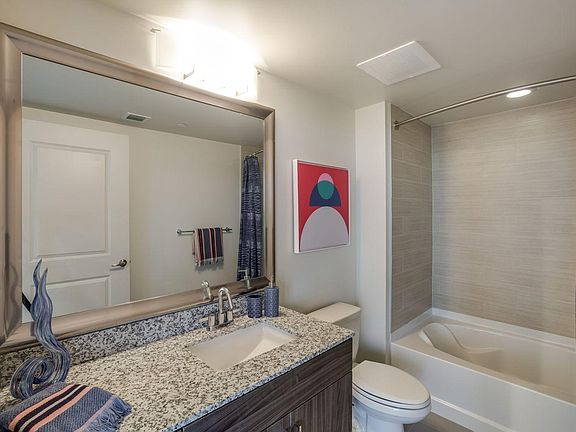 4th image of 347 N New River Dr E APT E-2407