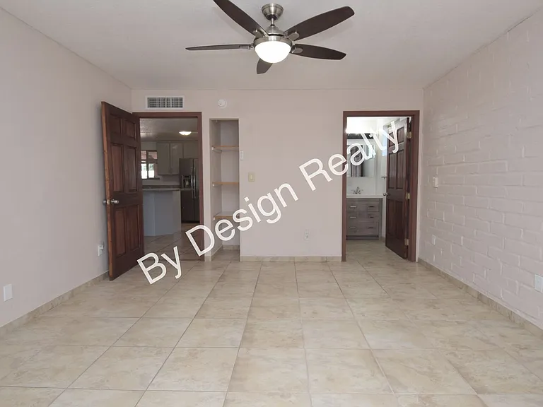 361 E Calle Arizona — Photo 25