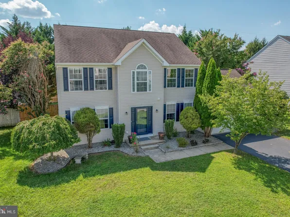 454 Hoffeckers Mill Dr, Smyrna, DE 19977