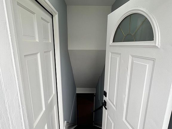 2nd image of 4948 W Winnemac Ave #G