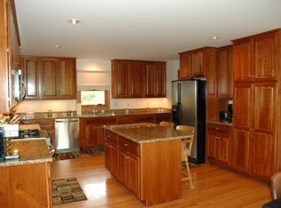 288 Abbey Ln, Antioch, IL
