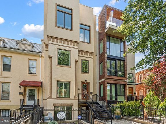 2nd image of 507 K St NE #2
