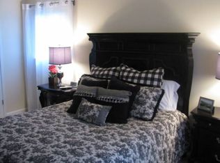 1940 Woodbury Dr APT 4924, Ann Arbor, MI 48104