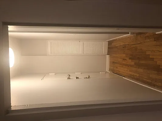 Rented by Realty 2000 Associates Ltd | media 24